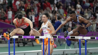 杭州亞運-科威特日本選手同時衝線-同獲男子110米欄金牌