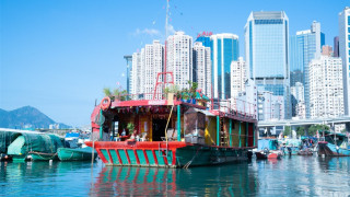 全港唯一水上廟宇成歷史-三角天后宮漂流68年今-登陸-銅鑼灣海旁