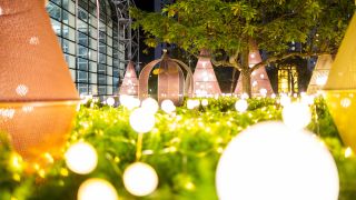 好去處-新城市廣場水滴精靈夢幻聖誕小鎮-璀璨燈飾點亮戶外星光花園