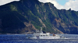 中國海警-依法驅離日本非法進入釣魚島領海船隻