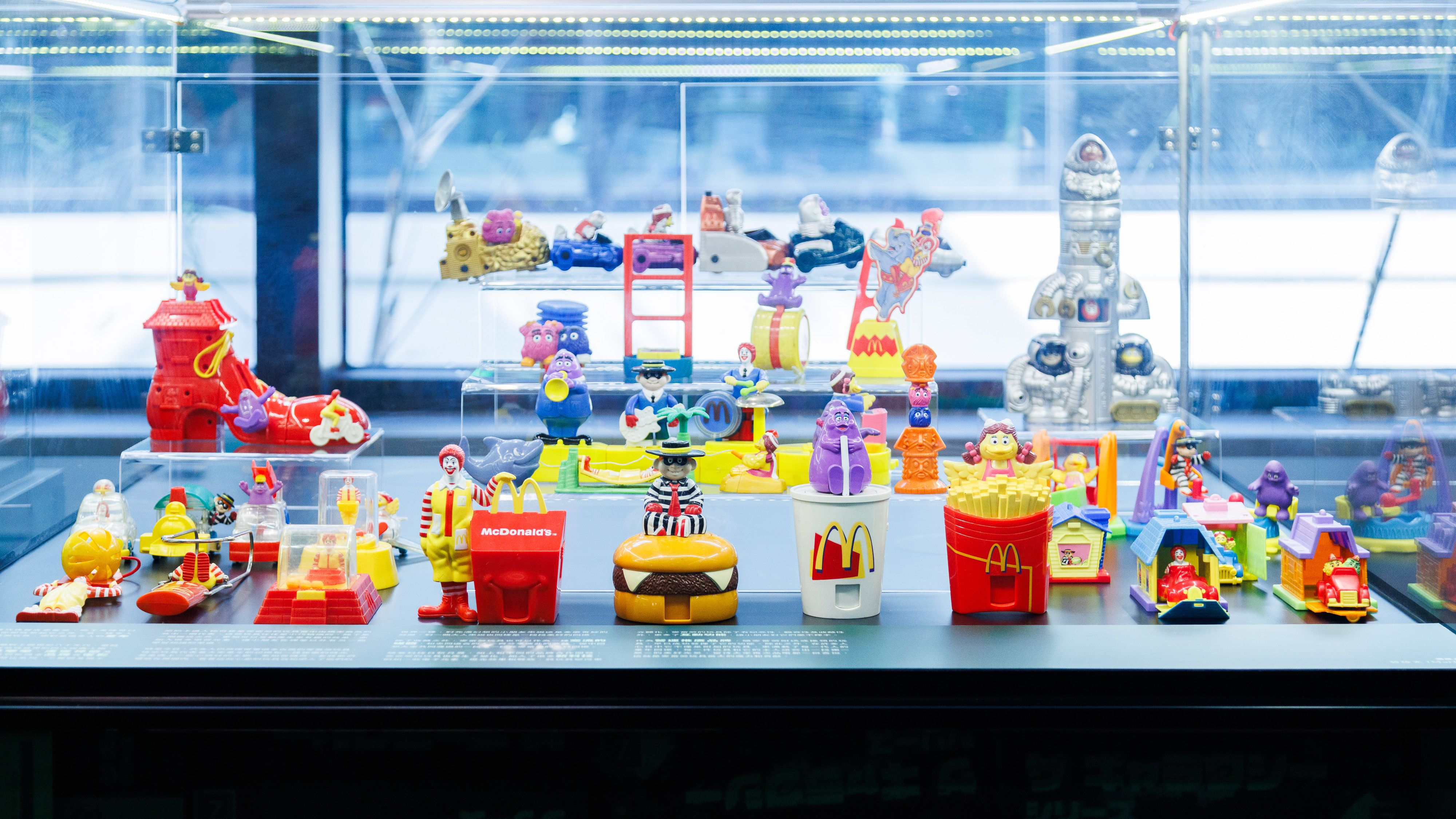 好去處｜中環街市舉辦香港玩具展 數千件展品見證時代變遷