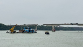 廣州瀝心沙大橋被撞累計五死-調查指船員操作失當釀禍