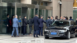 全國兩會-李家超抵達北京-拜訪國家財政部