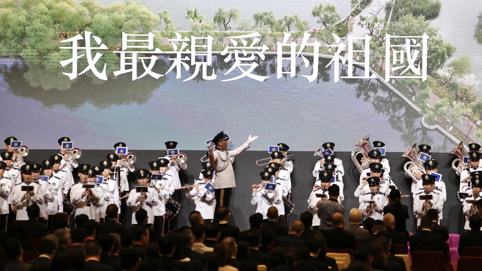 梁偉雄-攜手培育具備國家觀念與守法意識的下一代