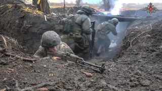 俄烏戰爭-BBC指俄軍陣亡逾五萬--絞肉機-戰術使傷亡大增