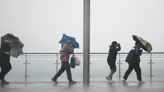 天文台-本港今早有雷雨-料日間驟雨逐漸減少