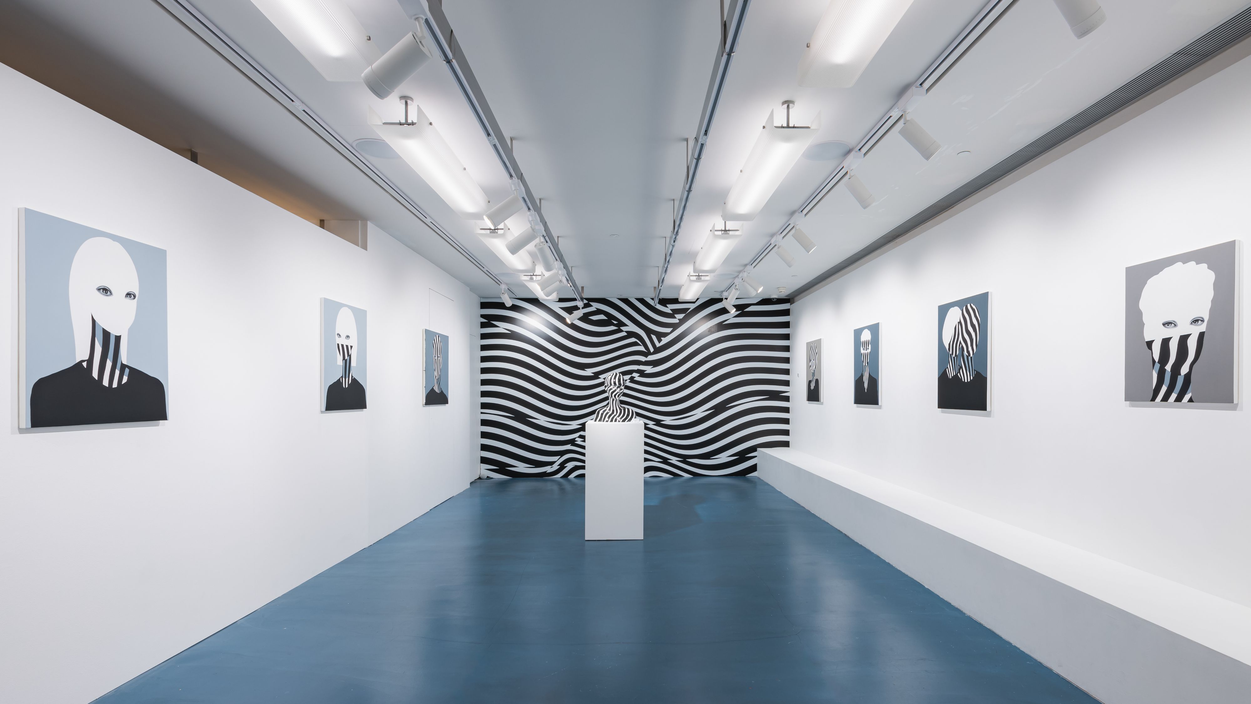 看展覽｜日本藝術家松山茂樹香港首次個展 黑白迷彩勾勒人物肖像