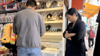 深水埗玉器店遭爆竊-損失約值100萬元貨