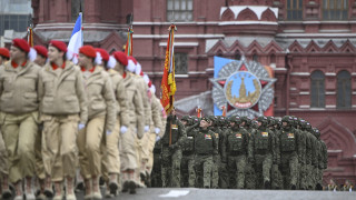 莫斯科紅場舉行勝利日閱兵-普京-絕不允俄羅斯受到威脅