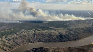 加拿大西部野火肆虐蔓延1萬公頃-數千名居民緊急撤離