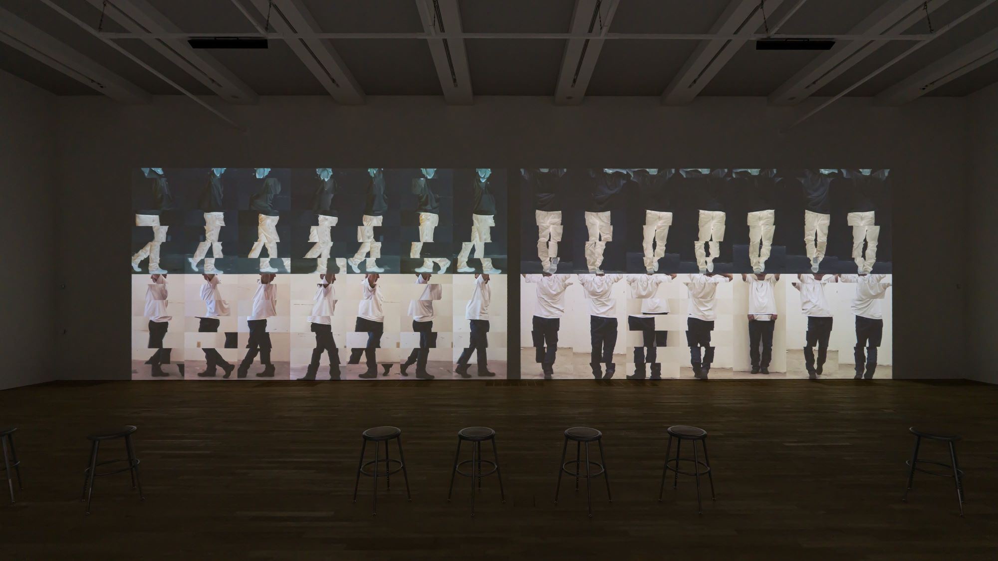 看展覽｜大館呈獻大型展覽「布魯斯. 瑙曼」 用身體拆解視覺與語言