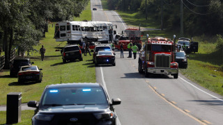 美國佛羅里達州皮卡車與巴士相撞-8人死亡40人受傷