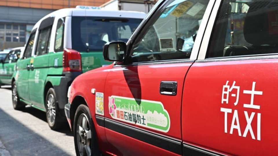 運輸署發出5個的士車隊牌照 3500輛車都提供電子支付