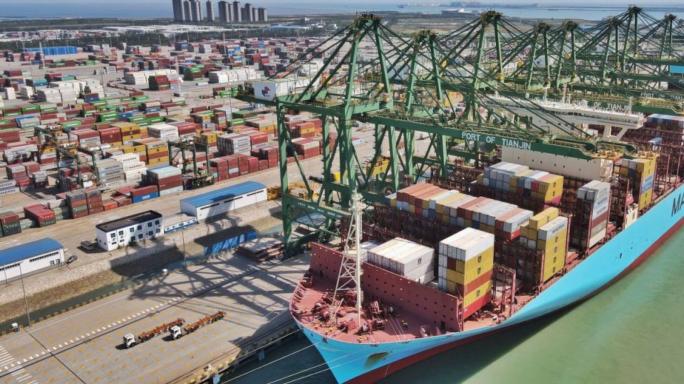 異動股-內地集運指數歐線期貨主力合約曾漲停-港航運股普漲