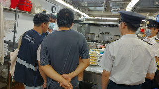 內地團食物中毒-食環署巡查多區團餐食肆及舉辦講座-提升旅行團膳食安全