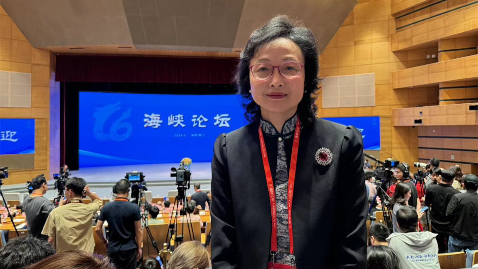 政情｜港澳辦再轉載涉長和交易評論文章：審查合情合理合法　長和須改變錯誤決定
