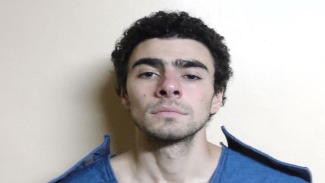 美國保險公司CEO遇刺案疑犯曾因背部傷痛休假2月或遭保險不公對待