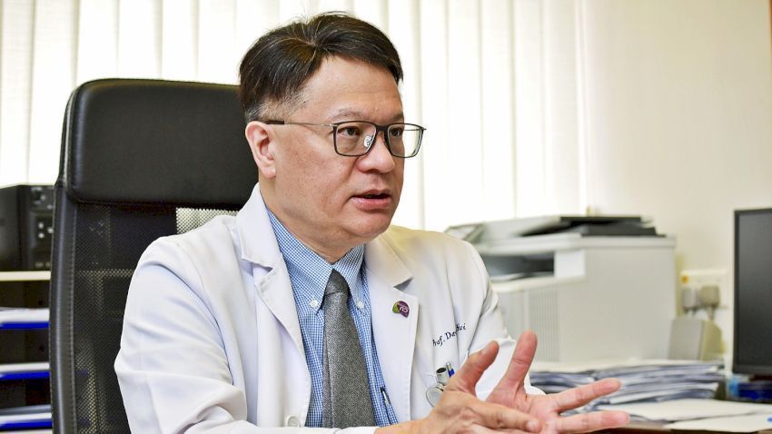 冬季流感-許樹昌-高峰期將至持續多久難估計-籲未打疫苗人士盡快打針