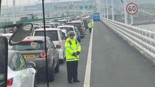 聖誕節-港珠澳大橋再迎北上高峰-車龍一度逾500米