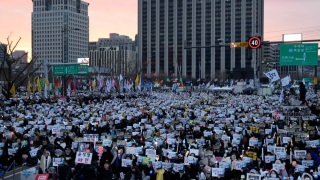 南韓局勢-中使館提醒中國公民遠離政治活動-否則或被驅逐出境