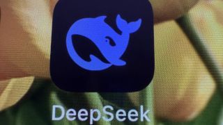 DeepSeek爆紅丨紐約大學教授-AI霸權之爭中美打成平手