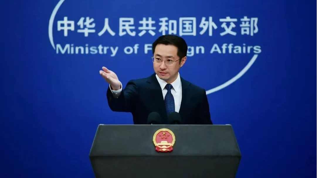 政情｜李嘉誠賣港口跪美？　網民：行動無疑是背棄國家民族利益