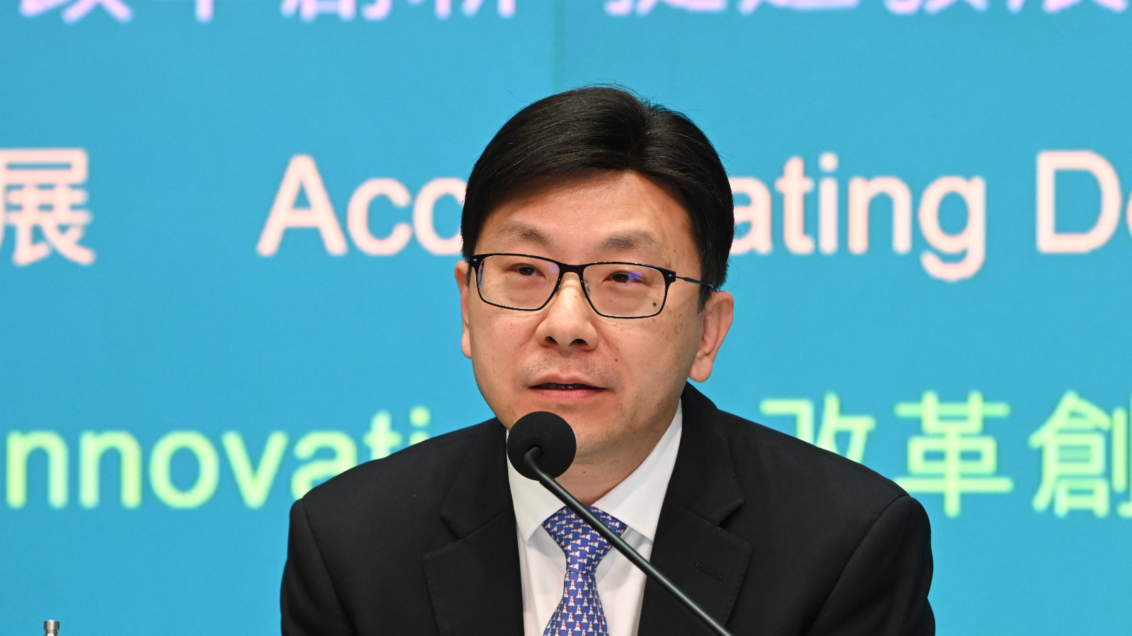 孫玉菡晤社福機構代表　親自解說削減一筆過撥款