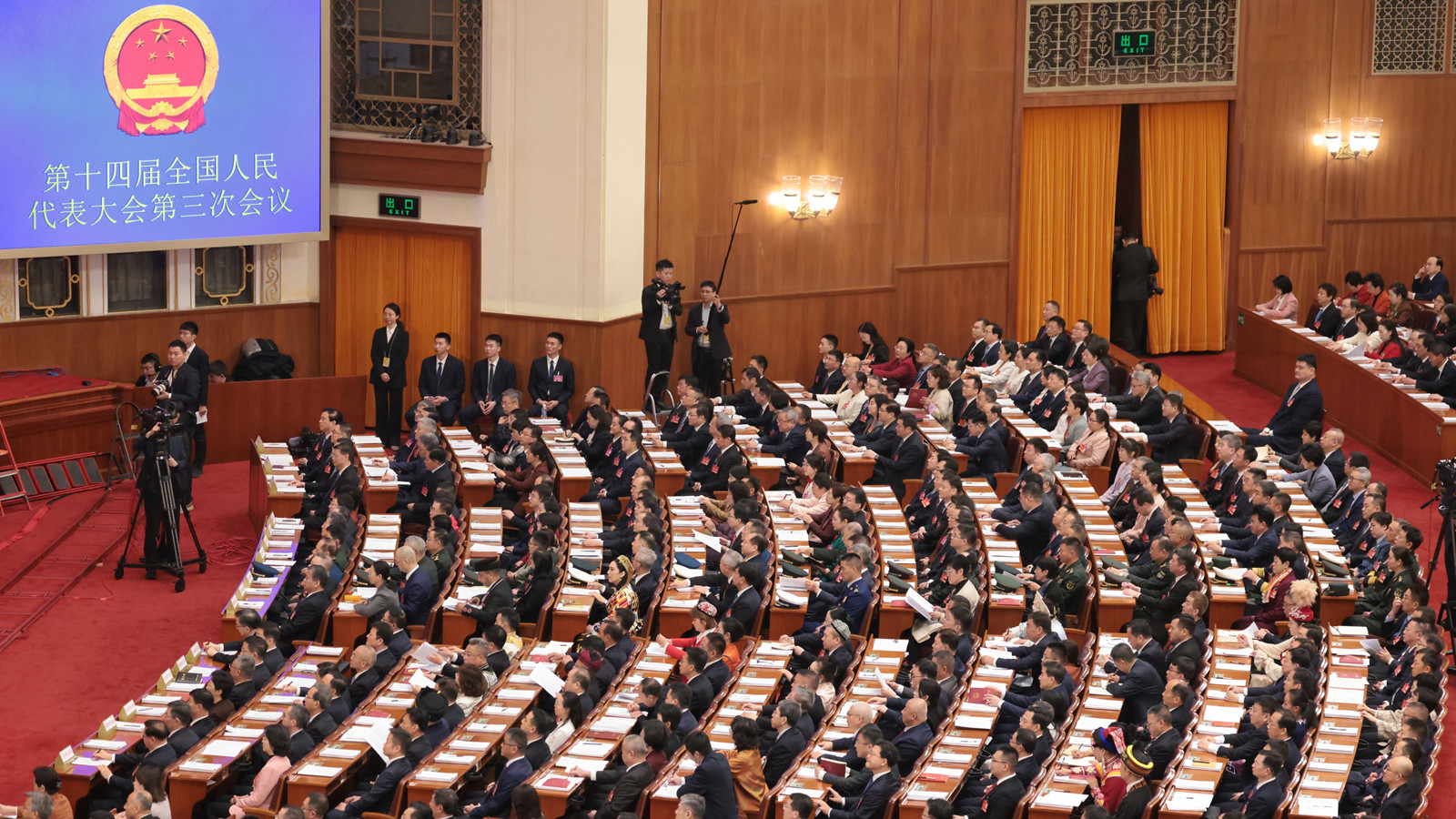 有片｜李強：堅定不移貫徹「一國兩制」 支持港澳更好融入國家發展大局