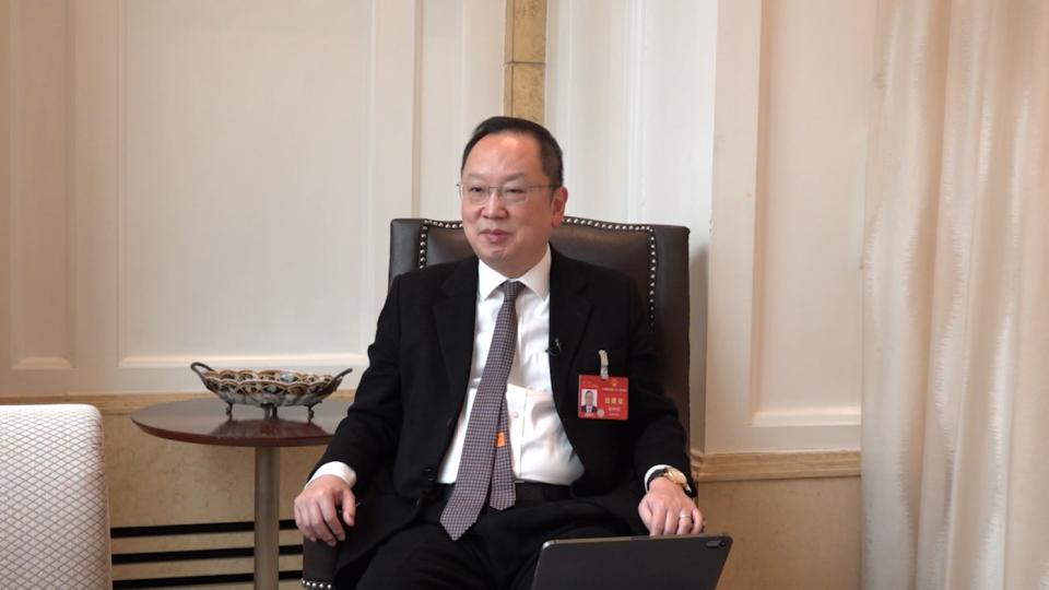 全國兩會｜陳仲尼：國家響應民營企業要求提振信心　堅持高水平「走出去」闖天下