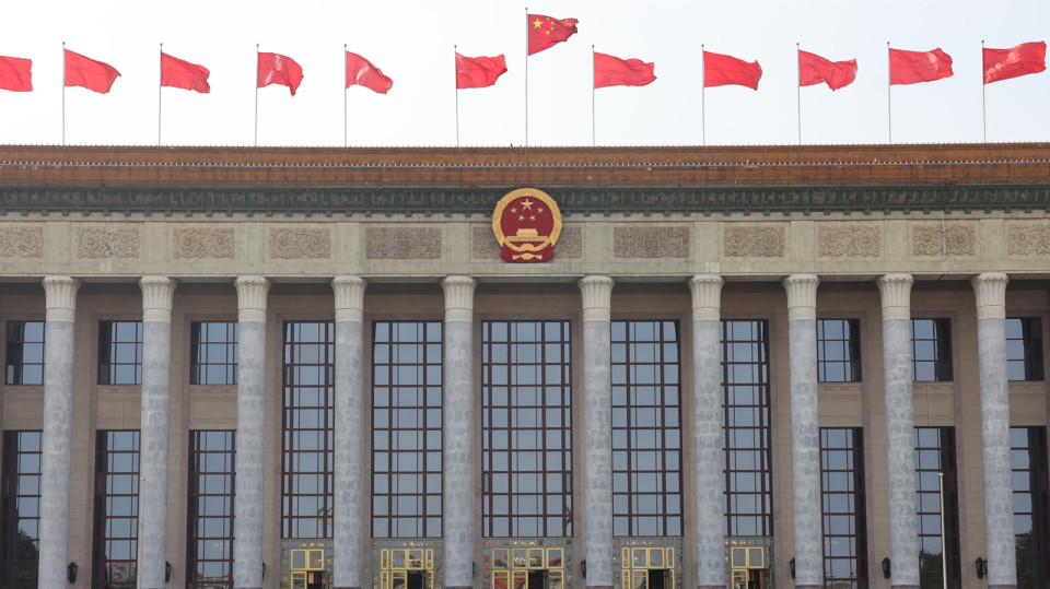 全國兩會丨人代會今日審議「兩高」工作報告等　政協舉行第三次全體會議