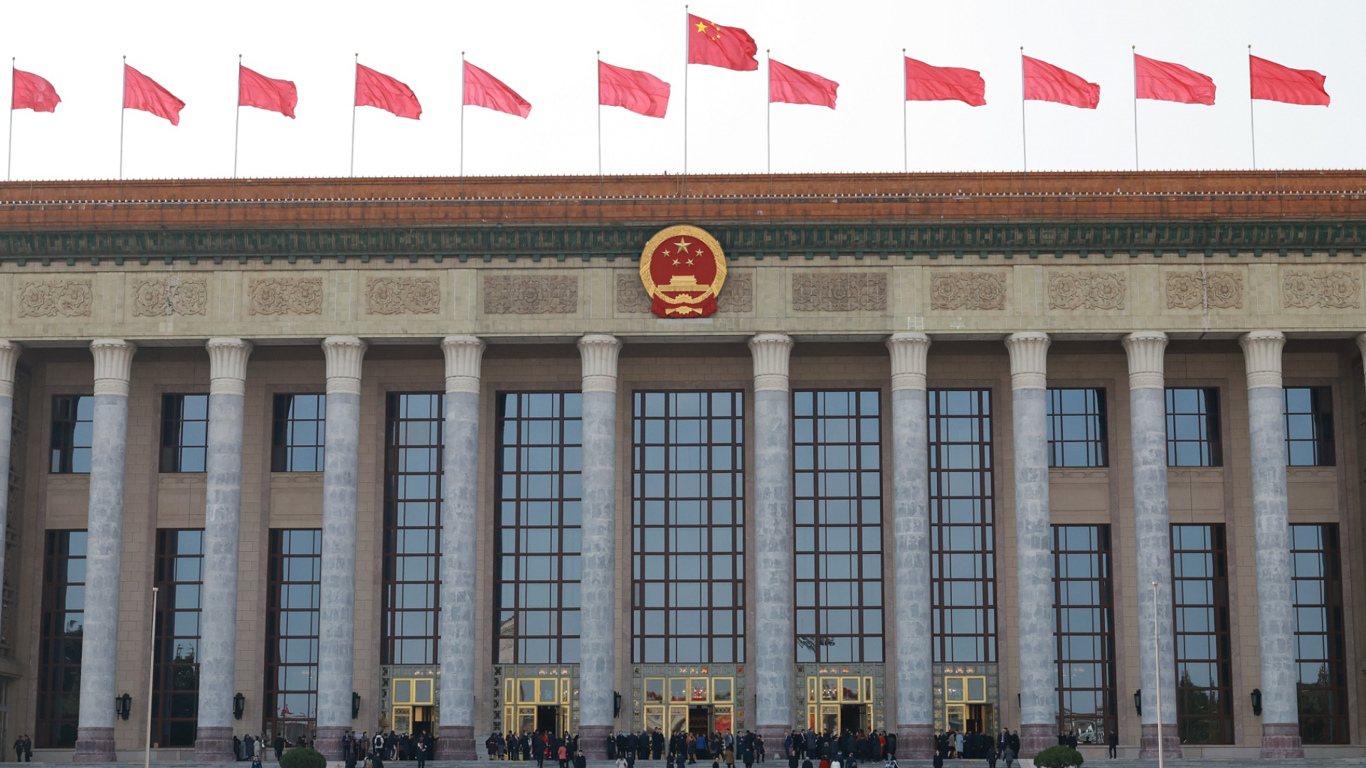 全國兩會｜人代會今日審議「兩高」工作報告　政協舉行界別協商會議和小組會議