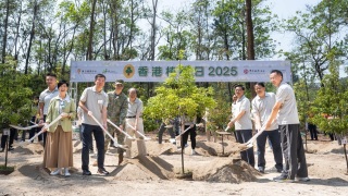 植樹日2025-栽種5000棵本地原生樹苗-李家超-大力開拓生態旅遊