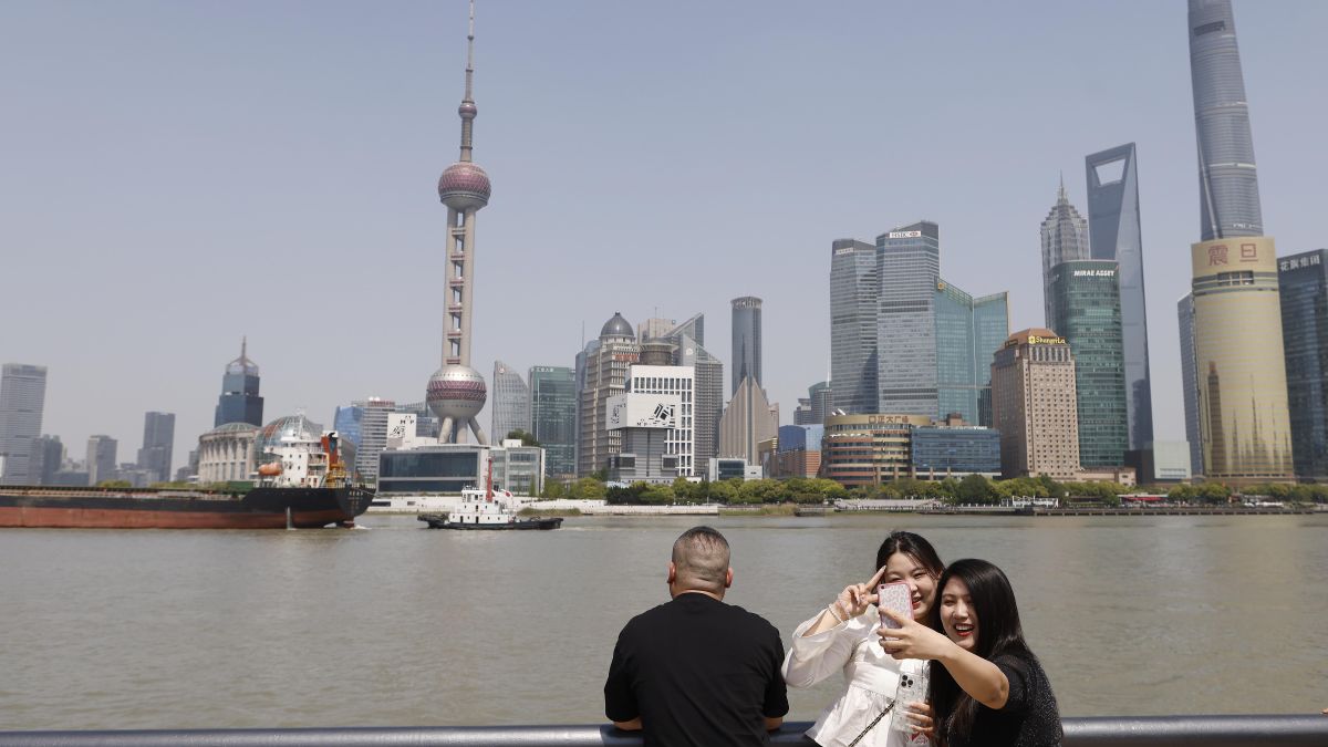 馬雲現身杭州 稱AI應該呵護人間煙火更好服務人類