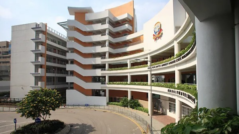 離譜-香港學校簡介會也有黃牛票