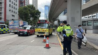 橫過馬路捱小巴撞-牛頭角七旬老翁頭部受傷亡
