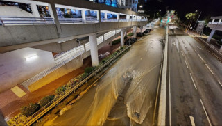 黃大仙鳳德道水管維修工程連日搶修-受影響行車線今早全面重開