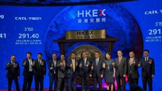 寧德時代首掛高開逾12--一手賬面賺3300元-罕有AH股-倒掛