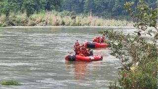 廣西龍勝縣山泥傾瀉搜救持續-8人遇難2人仍失聯