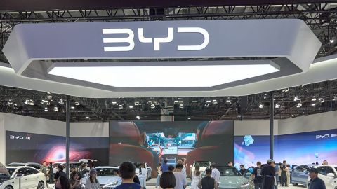 徐風專欄-比亞迪與恒大的距離