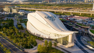當代中國-建築大師傑作-廣東博物館的現代美學
