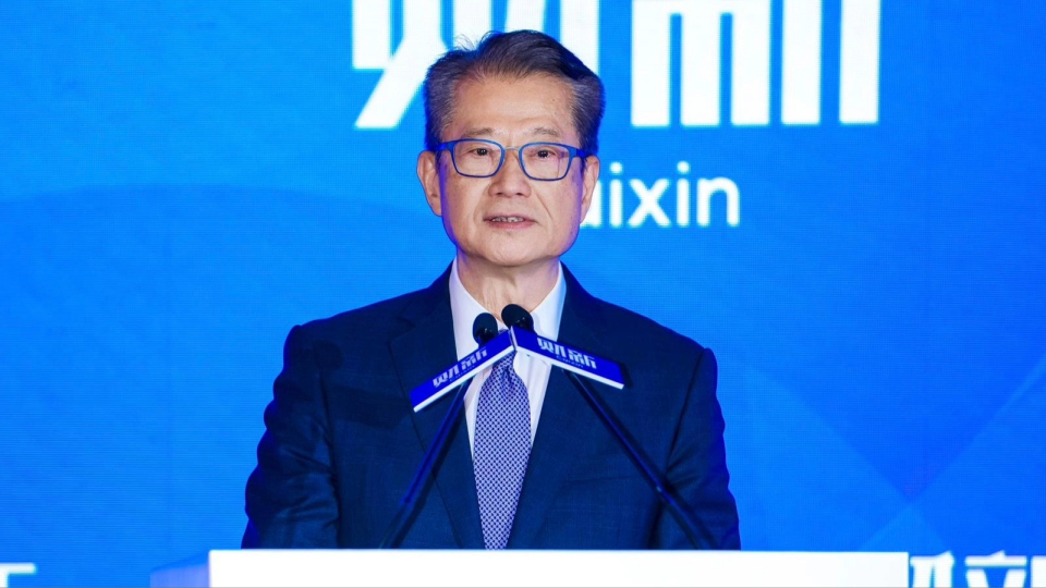 陳茂波-近期很多資金湧到香港-料銀行拆息一段時間續低