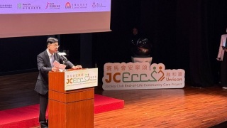 孫玉菡-10年後本港料有70萬人逾80歲-將增展能中心延展照顧計劃等名額