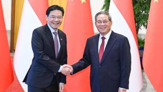 李強同新加坡總理黃循財會談-簽署人才培養知識產權等多項合作