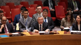 傅聰-中方對美國引起加勒比海局勢緊張深表關切-籲美停止敵對行動