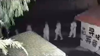 有片-廣州凌晨四點逾50人著白衣列隊出街-官方回應-在-辟穀