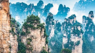 當代中國-香港直飛張家界-夏日必訪的避暑山水天堂