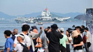 有片-山東艦訪港-2017遼寧艦-香港你好-2025山東艦-國安家好
