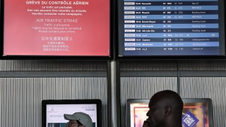法國空中管制人員發動大罷工-戴高樂機場大批航班被取消