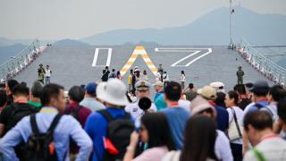 山東艦訪港-國產艦載機殲-15T首秀成熱門打卡點-它是如何研製的-有何特點