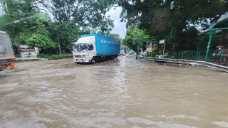 連場暴雨新田一帶嚴重水浸-議員促盡快處理科技城內鄉村基建滯後問題